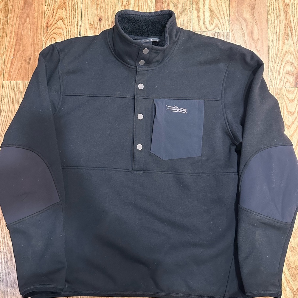 Men's Black Snap- 1/4 Front Fleece Pullover